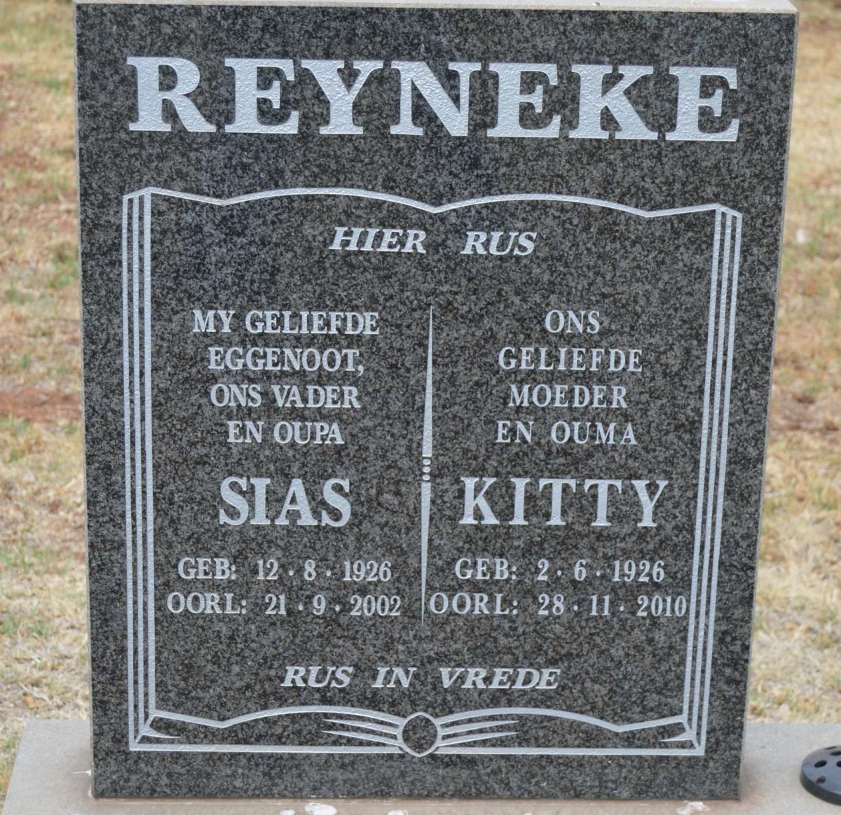 REYNEKE Sias 1926-2002 &amp; Kitty 1926-2010
