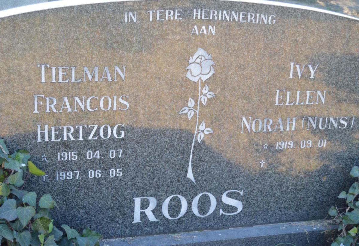 ROOS Tielman Francois Hertzog 1915-1997 &amp; Ivy Ellen Norah NUNS 1919-