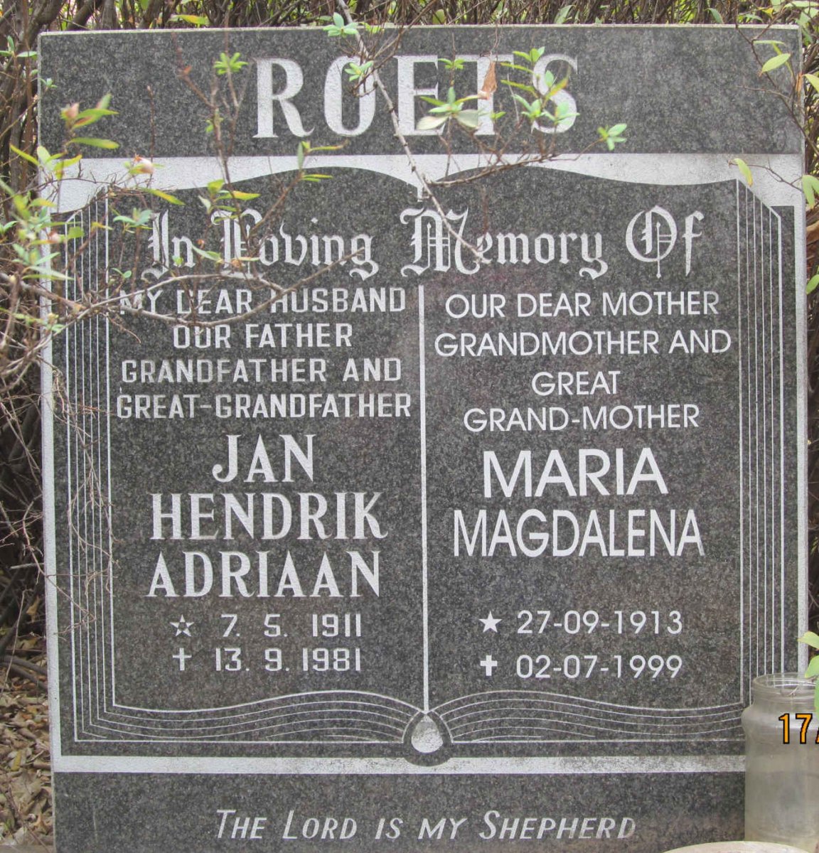 ROETS Jan Hendrik Adriaan 1911-1981 &amp; Maria Magdalena 1913-1999