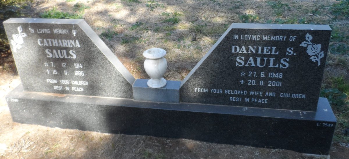 SAULS Catharina 1914-1996 :: SAULS Daniel S. 1948-2001