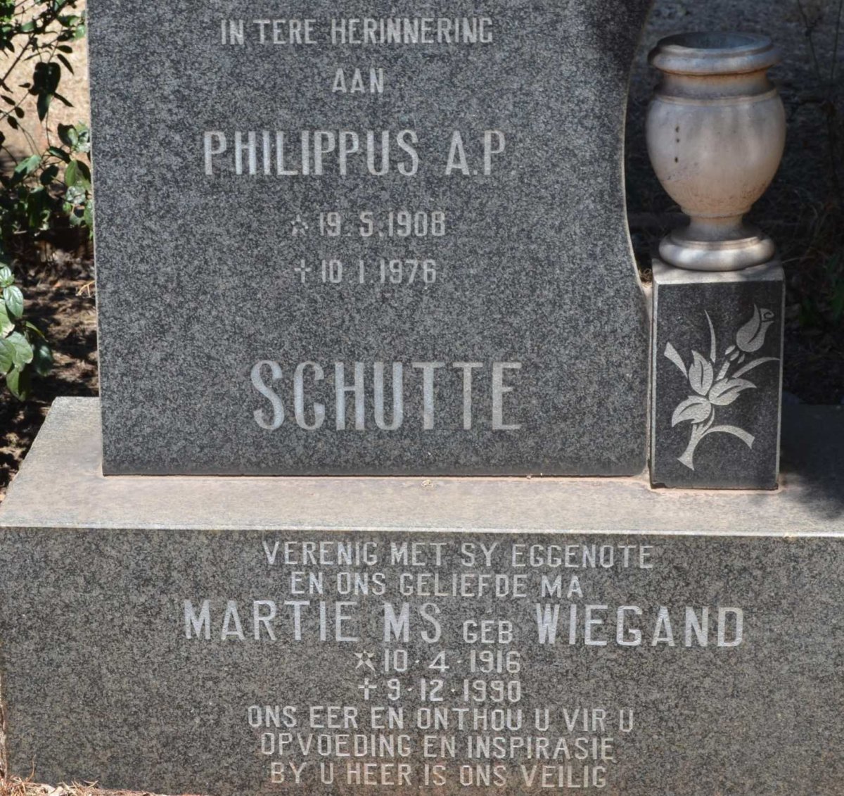 SCHUTTE Philippus A.P. 1908-1976 &amp; Martie M.S. WIEGAND 1916-1990