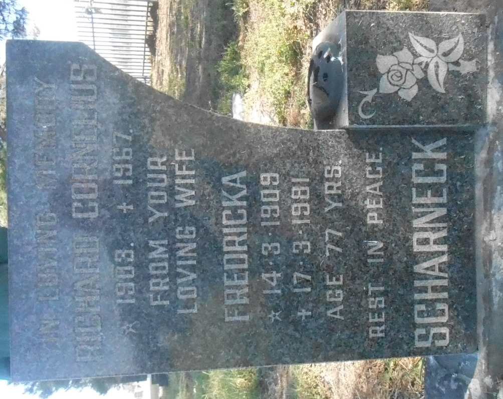 SCHARNECK Richard Cornelius 1903-1967 &amp; Fredricka 1909-1981