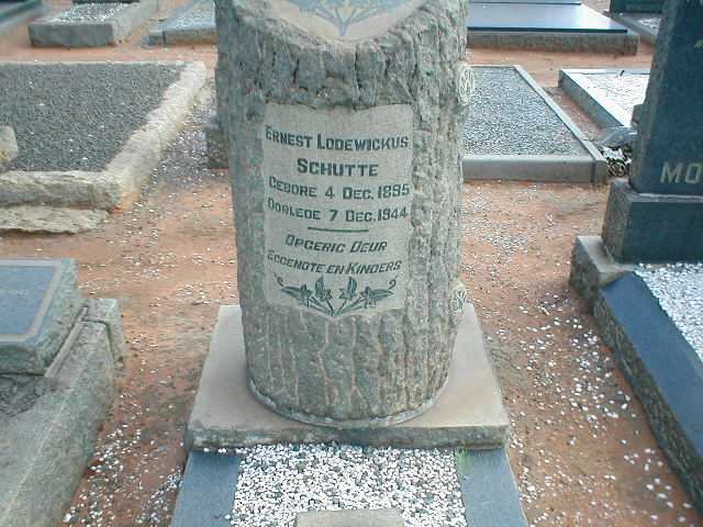 SCHUTTE Ernest Lodewickus 1895-1944