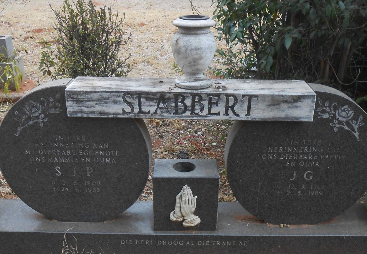SLABBERT J.G. 19?5-1989 &amp; S.J.P. 1908-1985