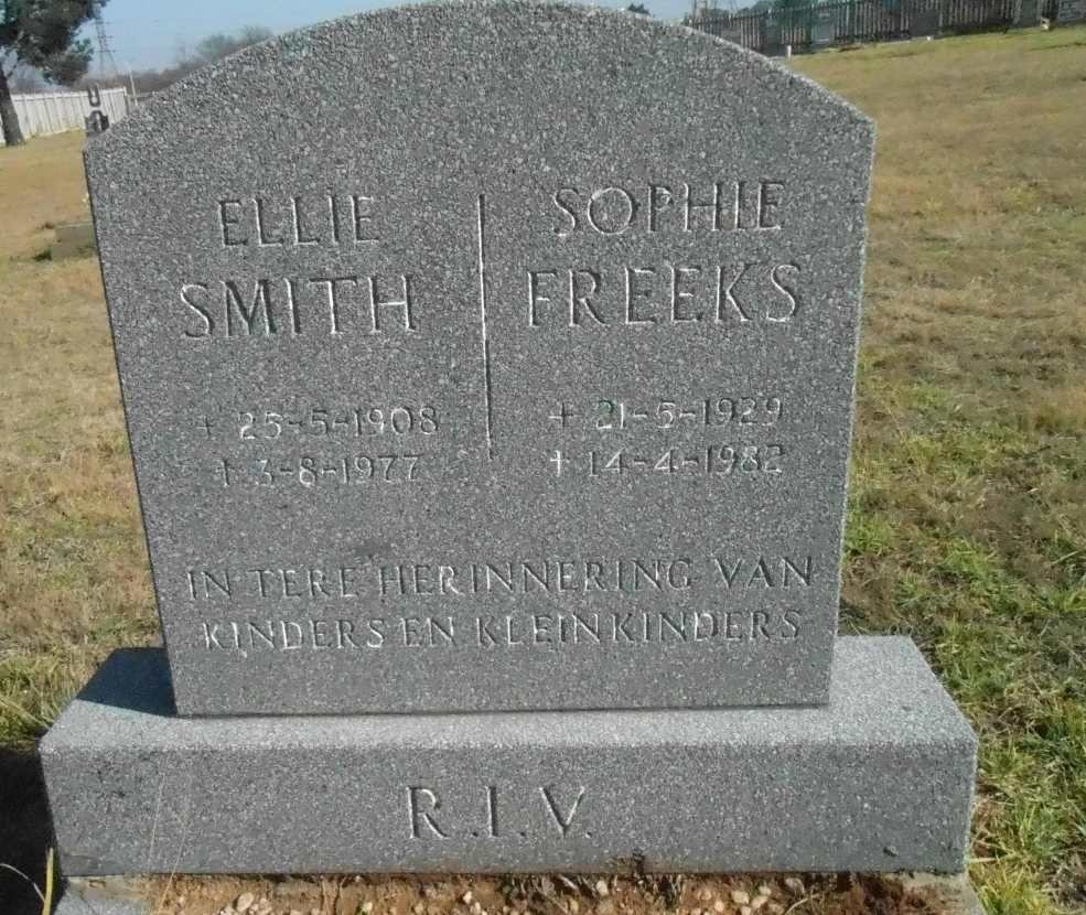 SMITH Ellie 1908-1977 :: FREEKS Sophie 1929-1982