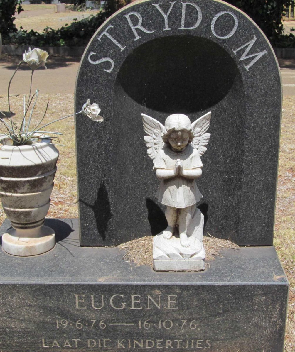 STRYDOM Eugene 1976-1976