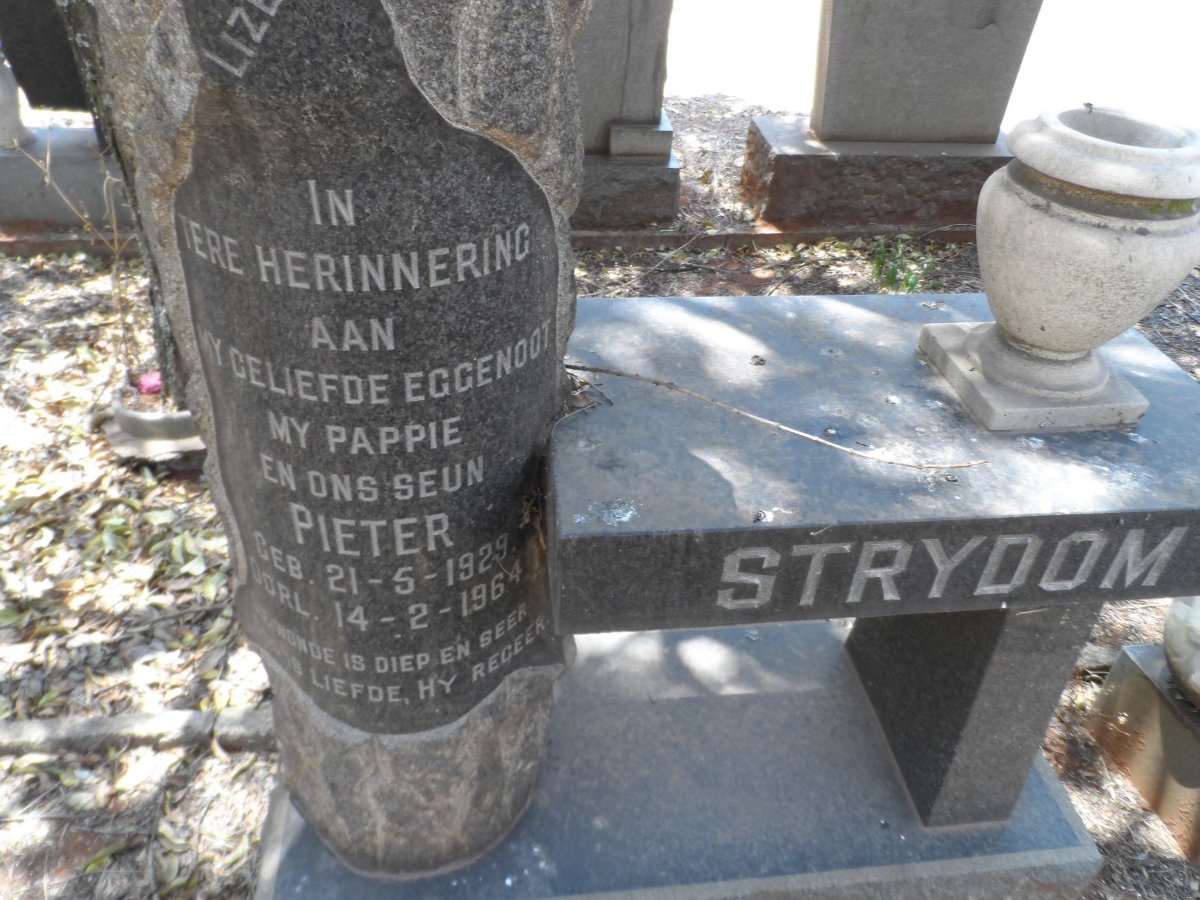 STRYDOM Pieter 1929-1964