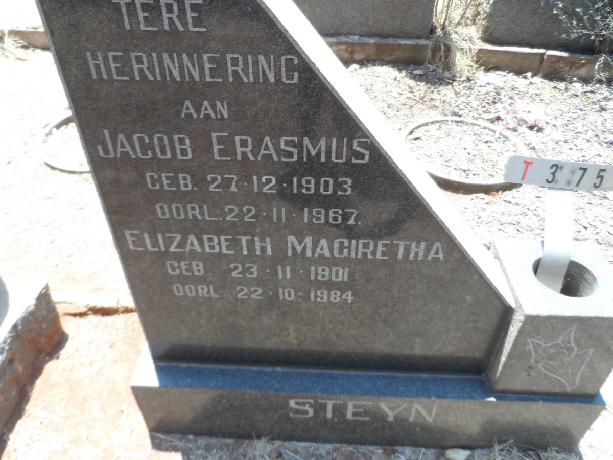 STEYN Jacob Erasmus 1903-1967 &amp; Elizabeth Magiretha 1901-1984