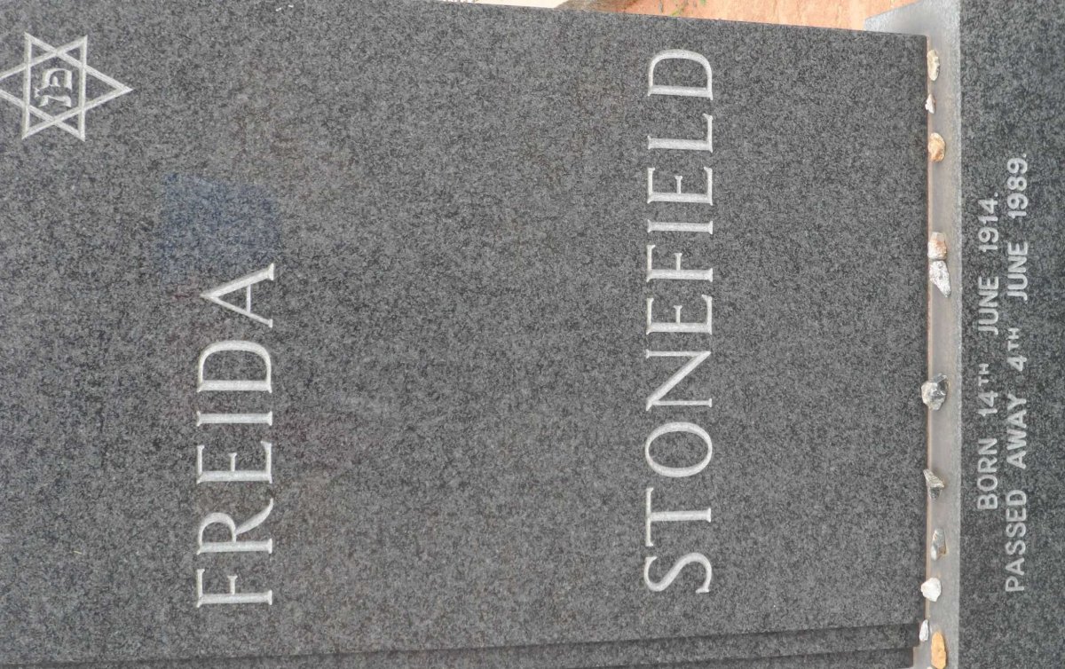 STONEFIELD Freida 1914-1989