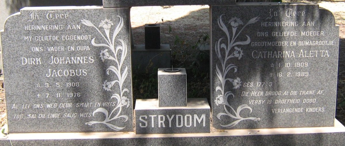 STRYDOM Dirk Johannes Jacobus 1908-1976 &amp; Catherina Aletta 1909-1989