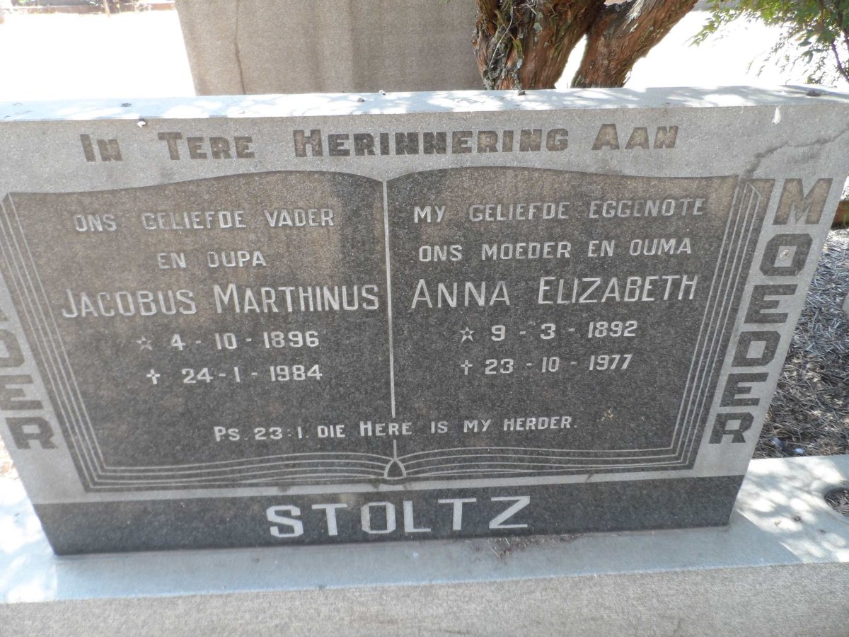 STOLTZ Jacobus Marthinus 1896-1984 &amp; Anna Elizabeth 1892-1977