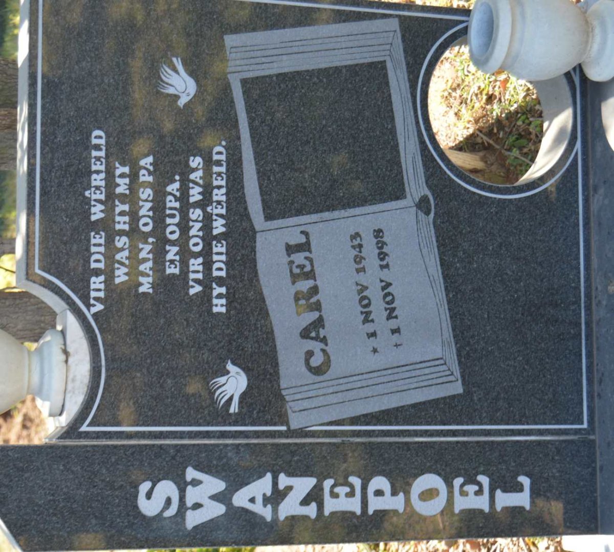 SWANEPOEL Carel 1943-1998