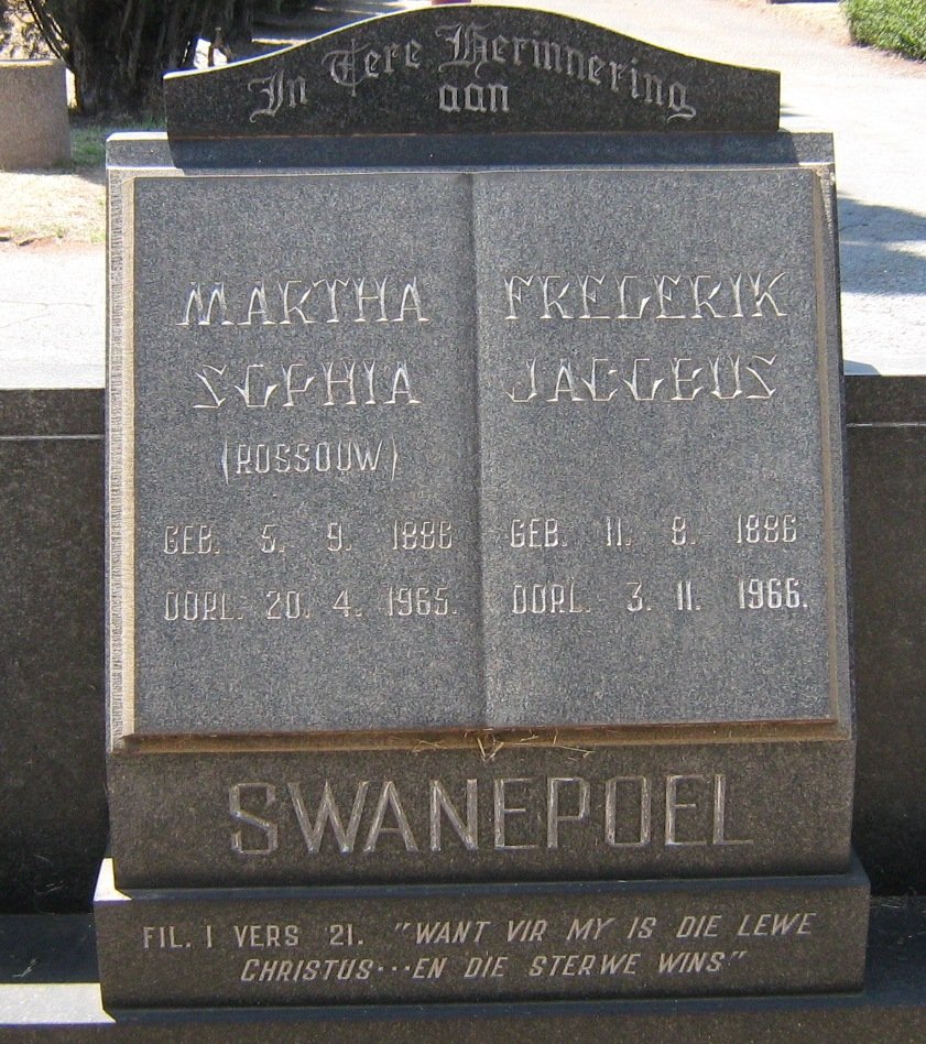 SWANEPOEL Frederik Jacobus 1886-1966 &amp; Martha Sophia 1886-1965