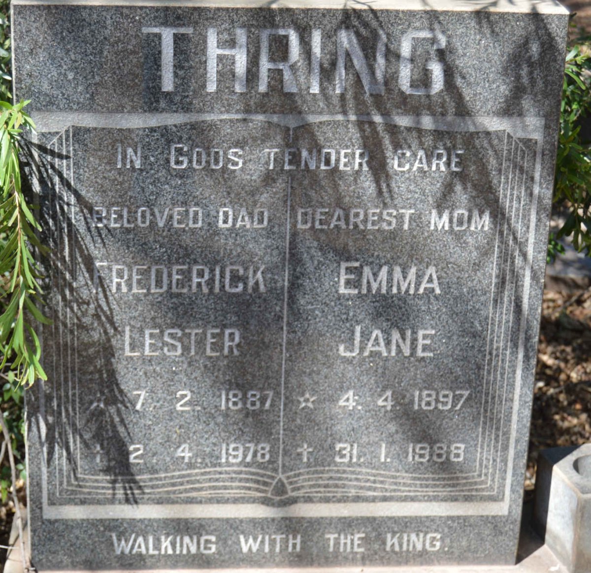 THRING Frederick Lester 1887-1978 &amp; Emma Jane 1897-1988