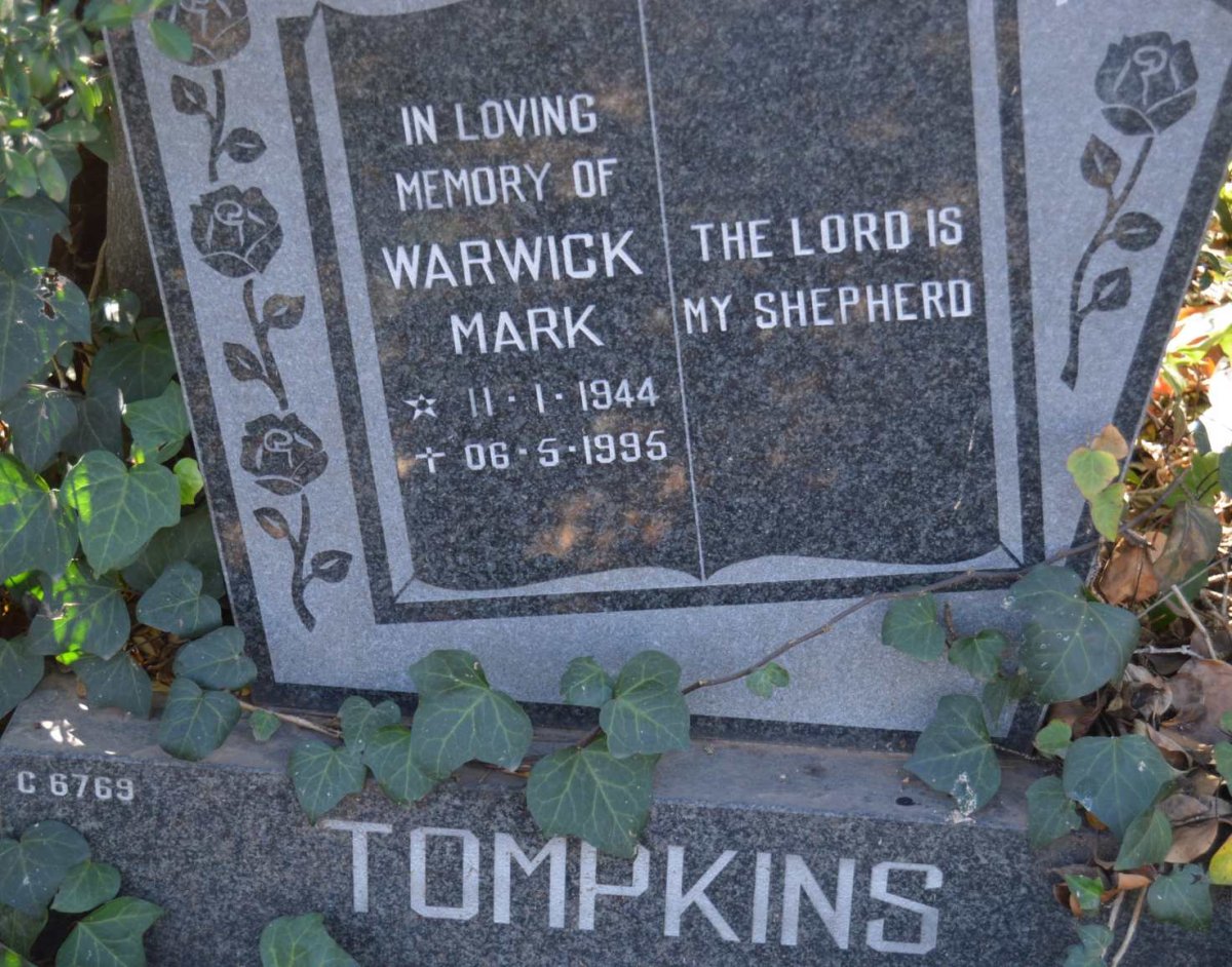 TOMPKINS Warwick Mark 1944-1995