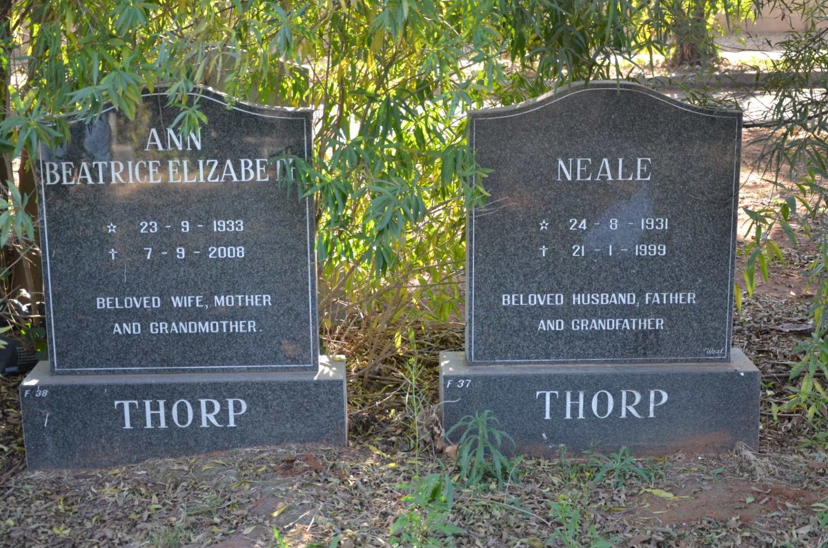 THORP Neale 1931-1999 Ann Beatrice Elizabeth 1933-2008