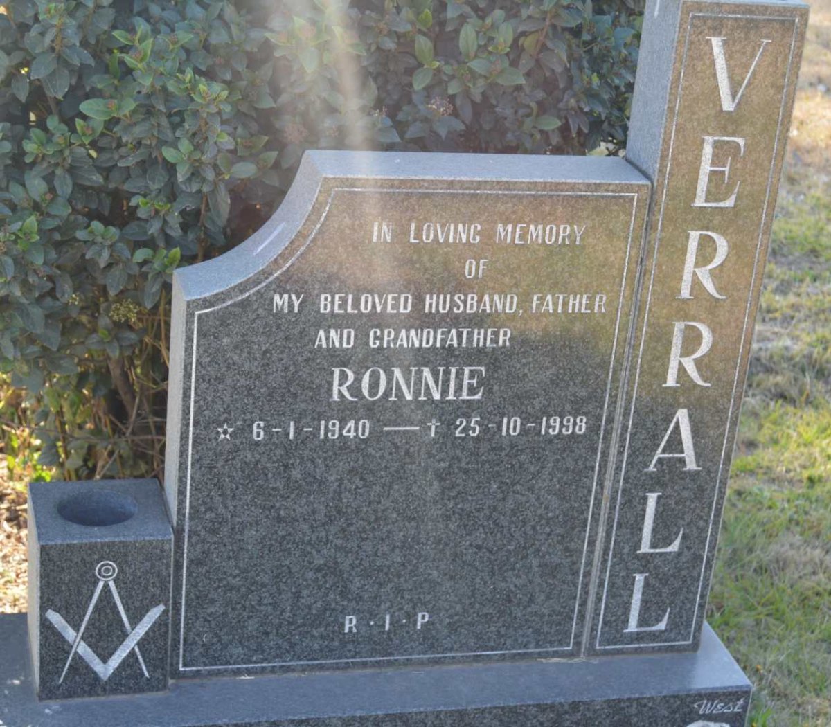 VERRALL Ronnie 1940-1998