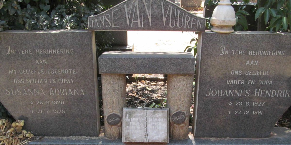 VUUREN Johannes Hendrik, Janse van 1927-1991 &amp; Susanna Adriana 1920-1975