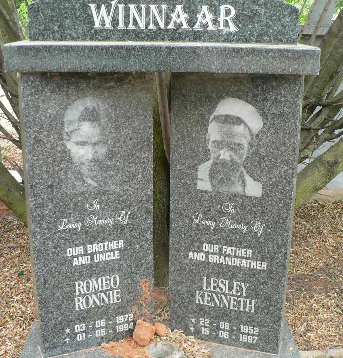 WINNAAR Lesley Kenneth 1952-1997 :: WINNAAR Romeo Ronnie 1972-1994