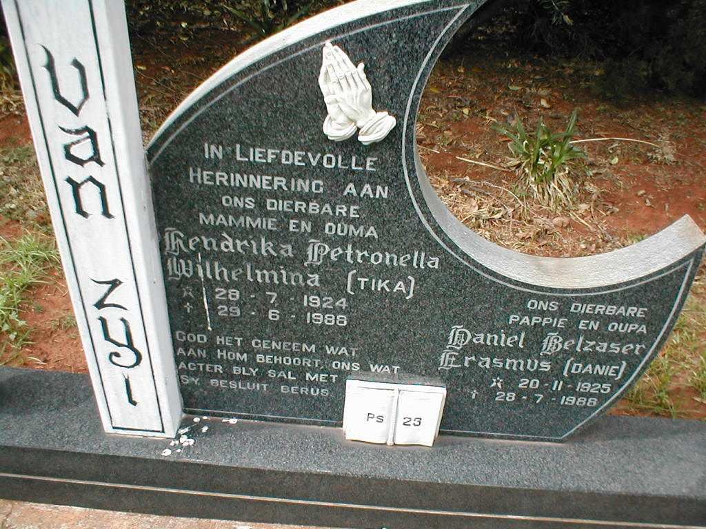 ZYL Daniel Belzaser Erasmus, van 1925-1988 &amp; Hendrika Petronella Wilhelmina 1924-1988