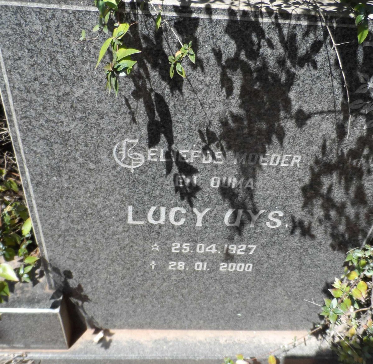 ZYL Luci, van nee UYS 1927-2000