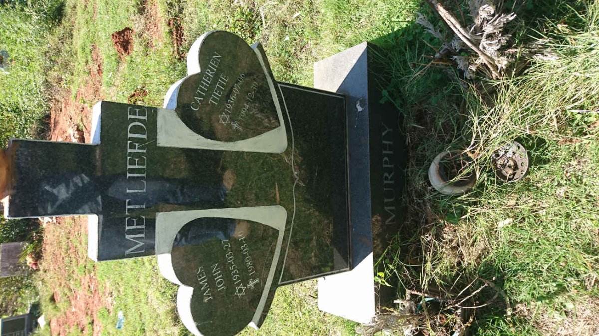 MURPHY James John 1935-1980 &amp; Catherien Tietie 1936-1994