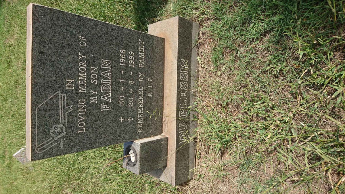 PLESSIS Fabian, du 1968-1999