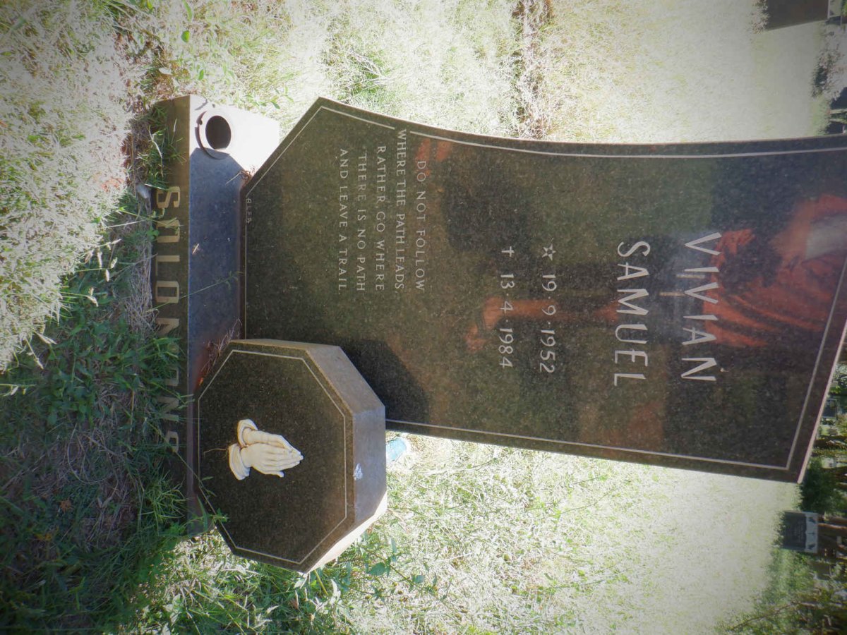 SOLOMONS Vivian Samuel 1952-1984