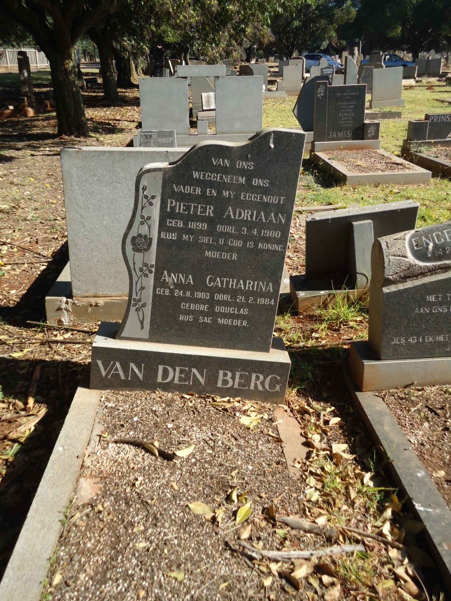 BERG Pieter Adriaan, van den 1899-1980 &amp; Anna Catharina 1903-1984