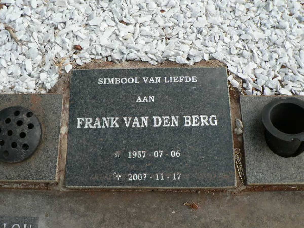 BERG Frank van der 1957-2007