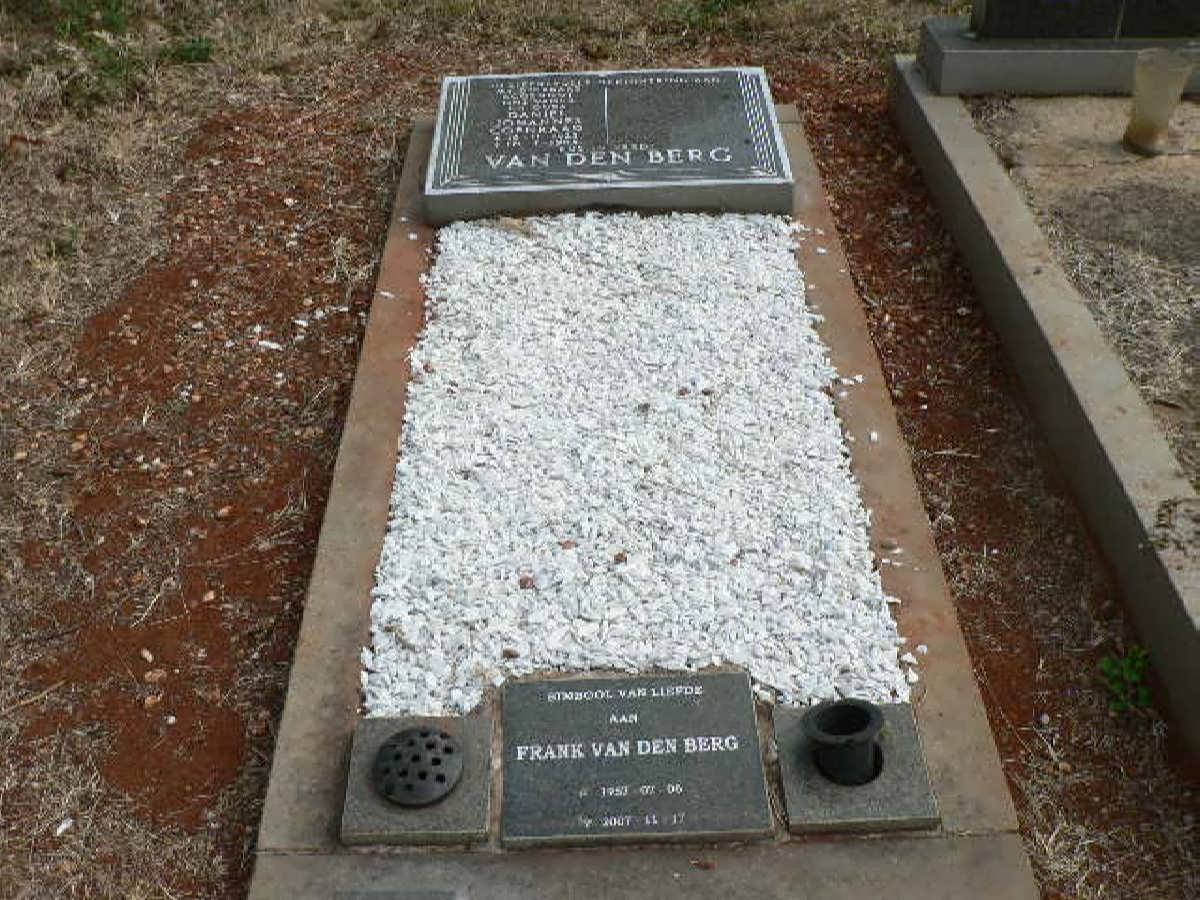 BERG Daniel Johannes Coenraad, van der 1923-1984 :: VAN DER BERG Frank 1957-2007