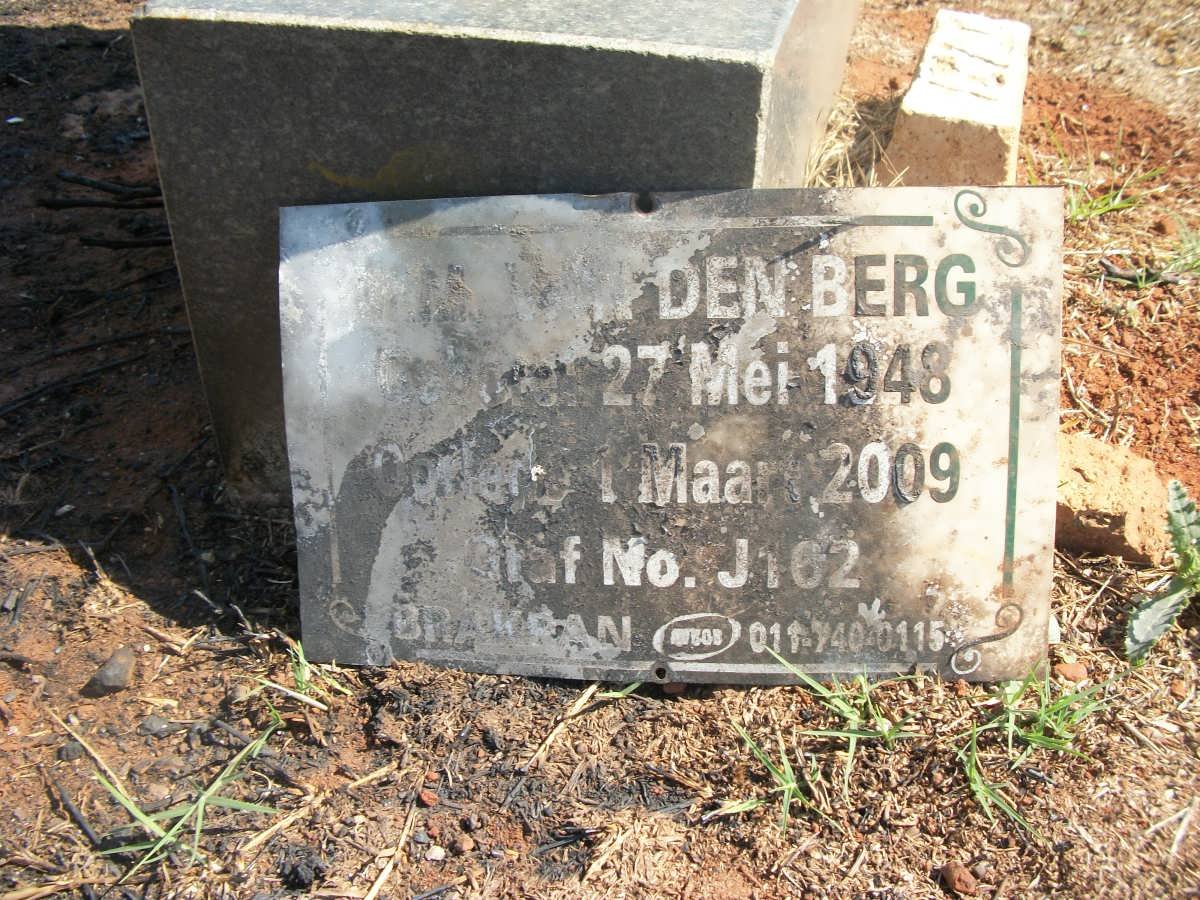 BERG M.M., van den 1948-2009