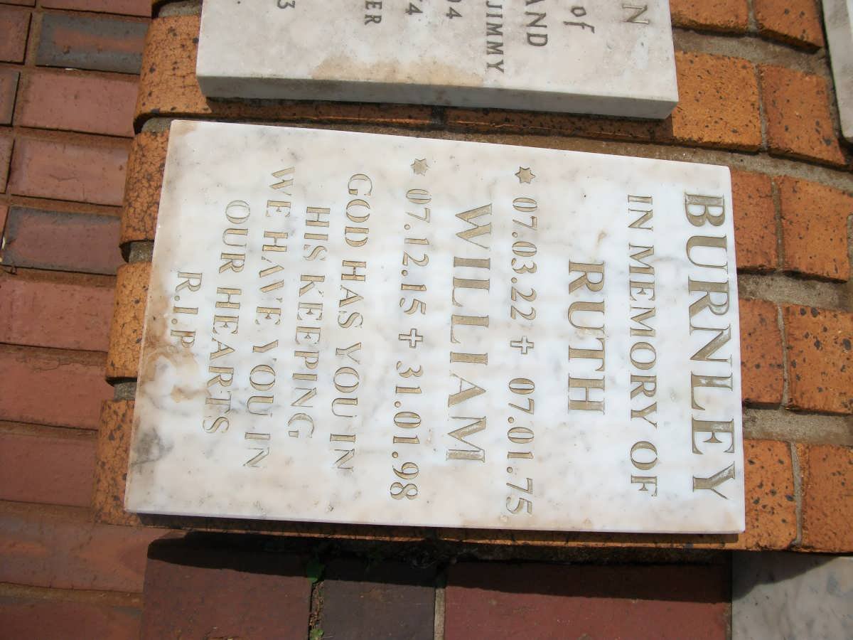 BURNLEY William 1915-1998 &amp; Ruth 1922-1975