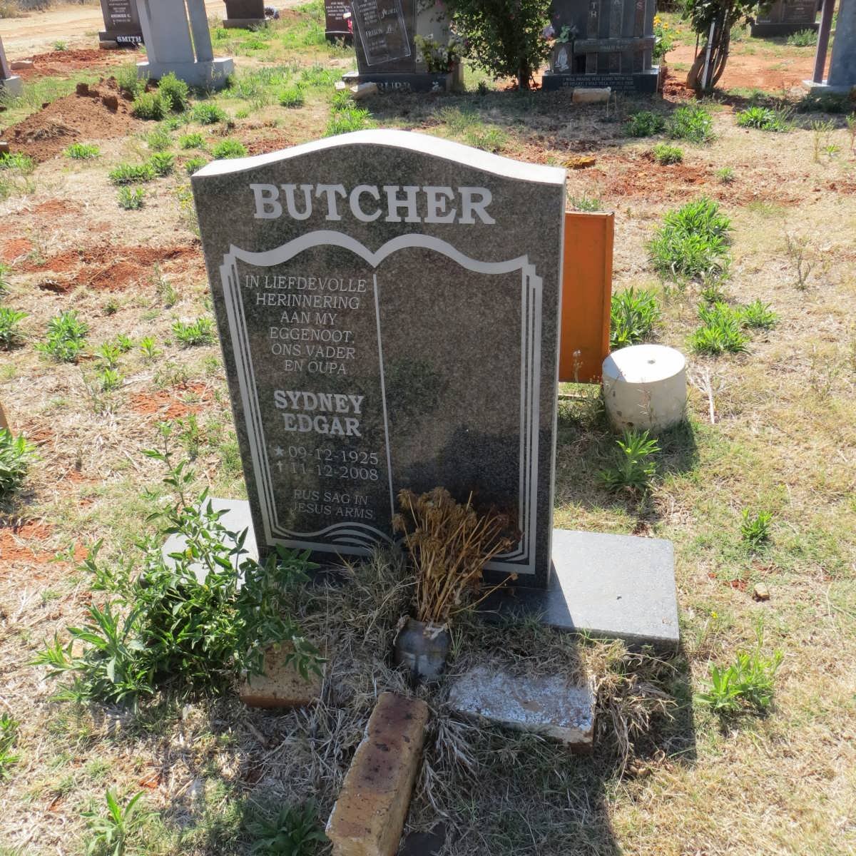 BUTCHER Sydney Edgar 1925-2008