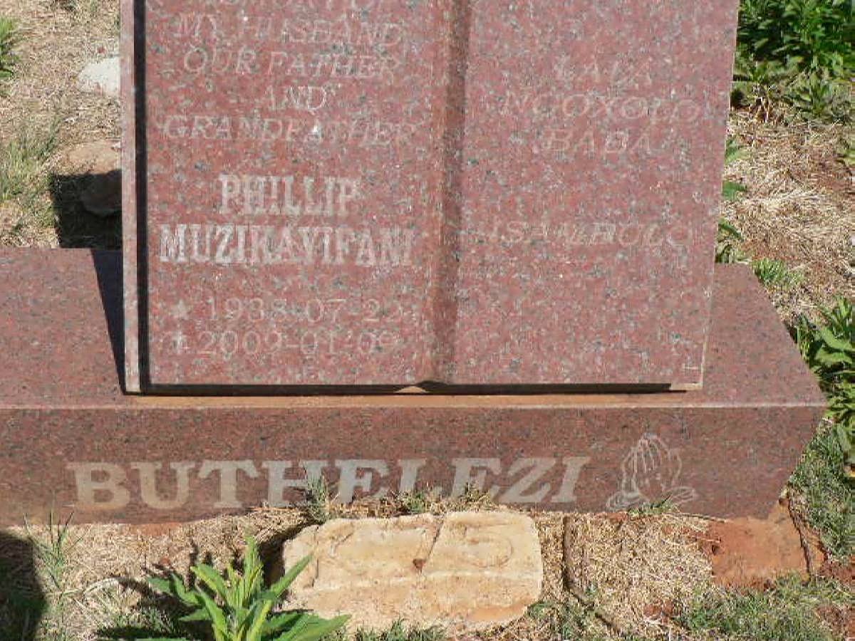 BUTHELEZI Phillip Muzikayifani 1938-2009