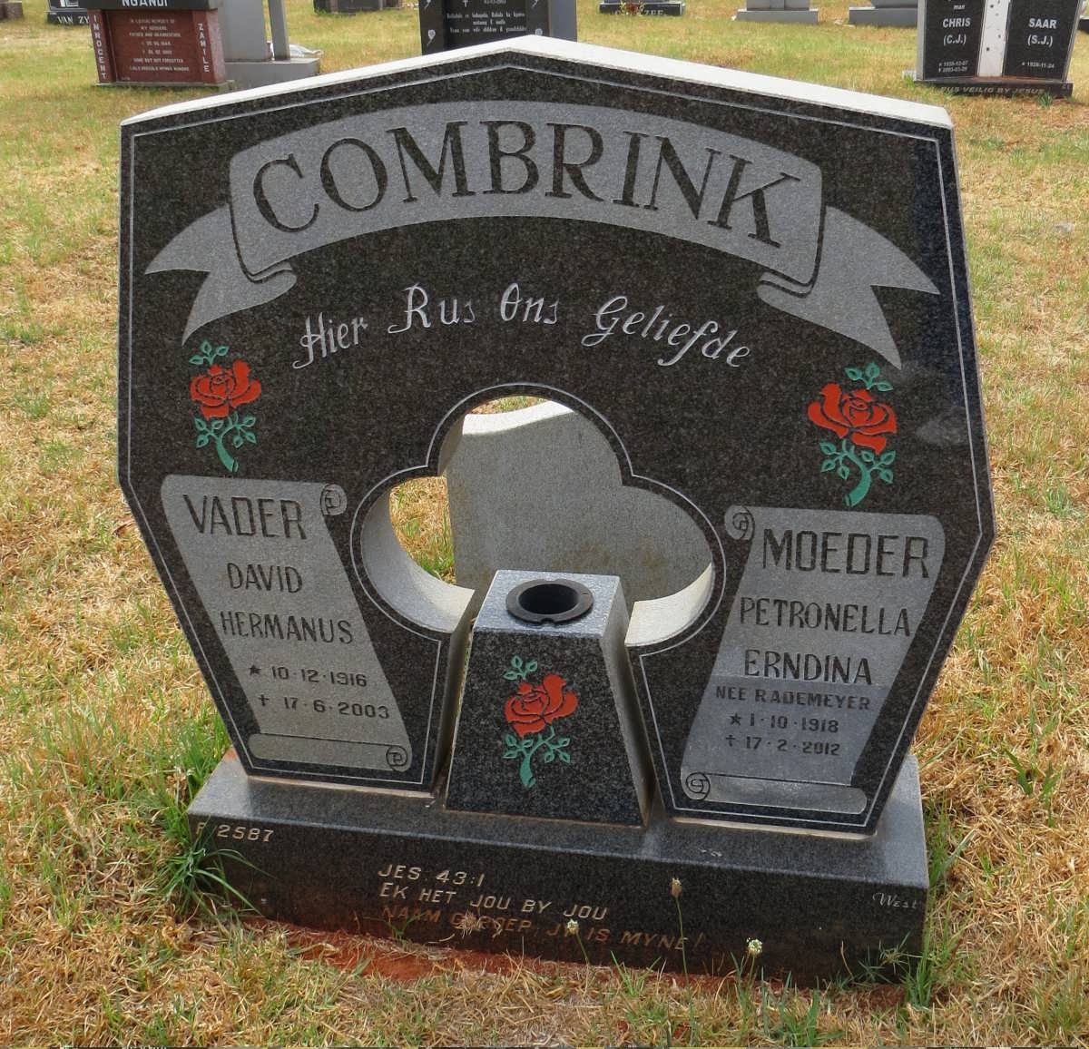COMBRINK David Hermanus 1916-2003 &amp; Petronella Erndina 1918-2012