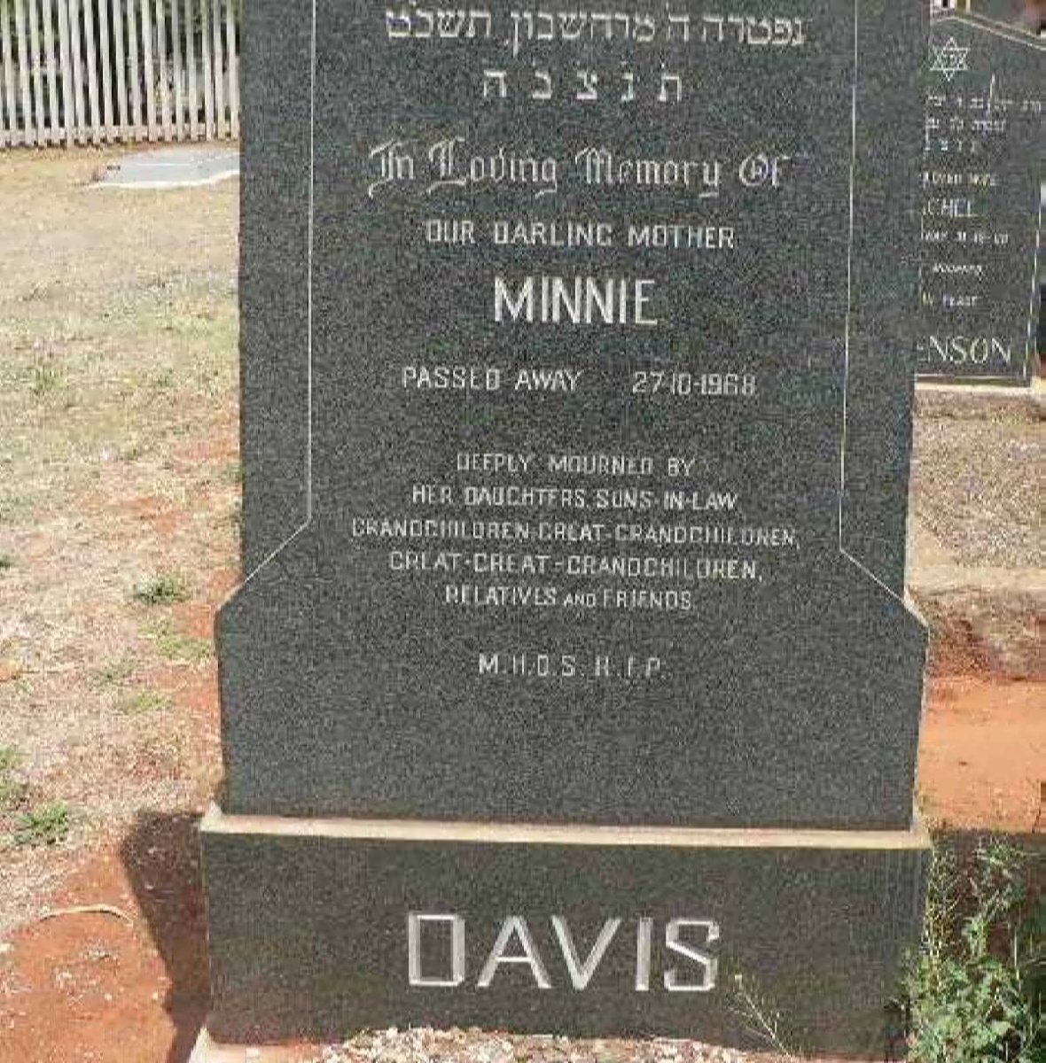 DAVIS Minnie -1968