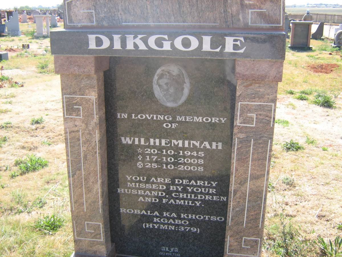 DIKGOLE Wilheminah 1945-2008