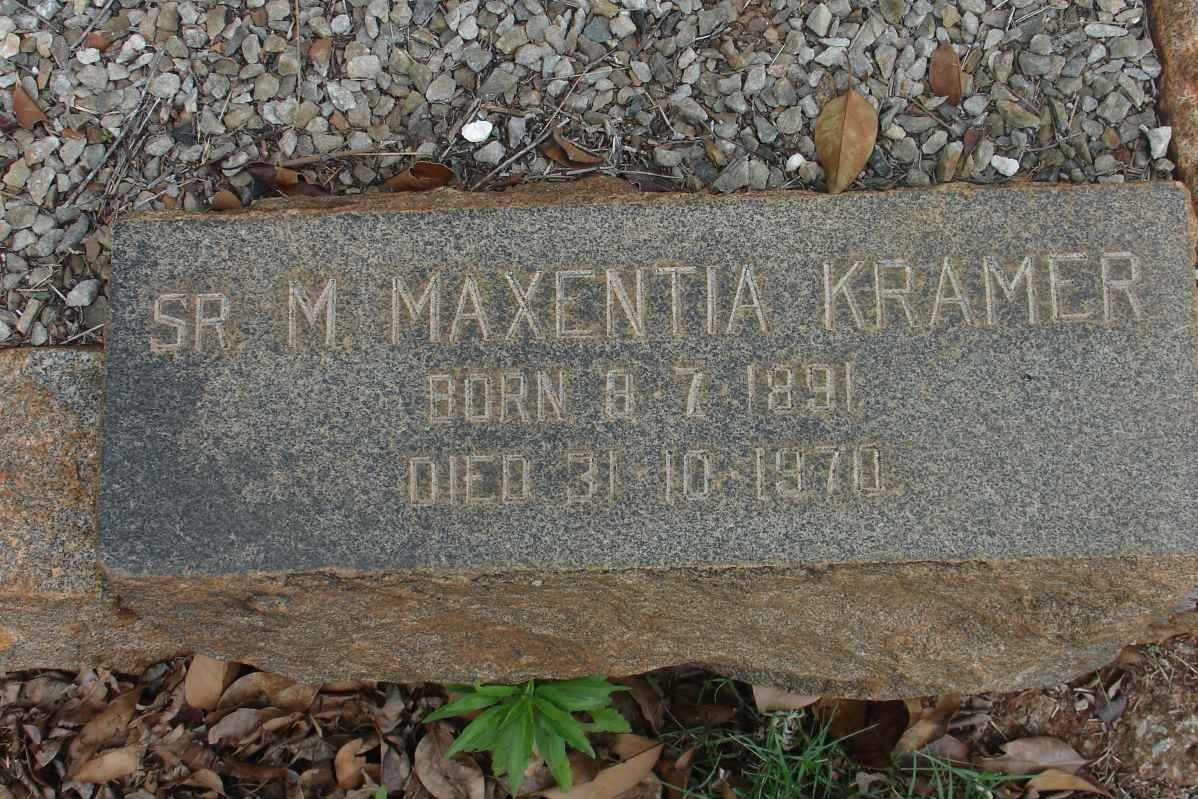 KRAMER M. Maxentia 1891-1970