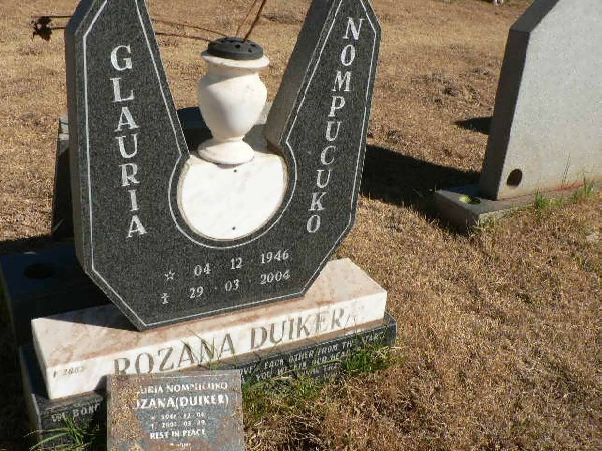 DUIKER Rozana Glauria Nompucuko 1946-2004