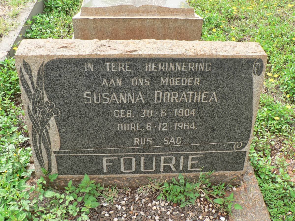 FOURIE Susanna Dorathea 1904-1964