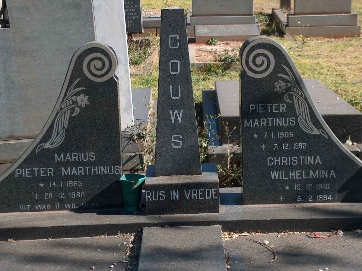 GOUWS Pieter Martinus 1905-1992 &amp; Christina Wilhelmina 1910-1994 :: GOUWS Marius Pieter Marthinus 1955-1980