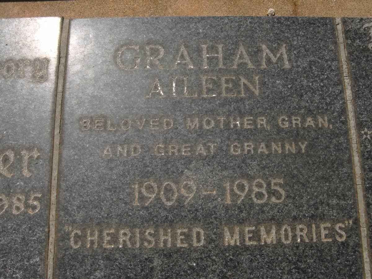 GRAHAM Aileen 1909-1985