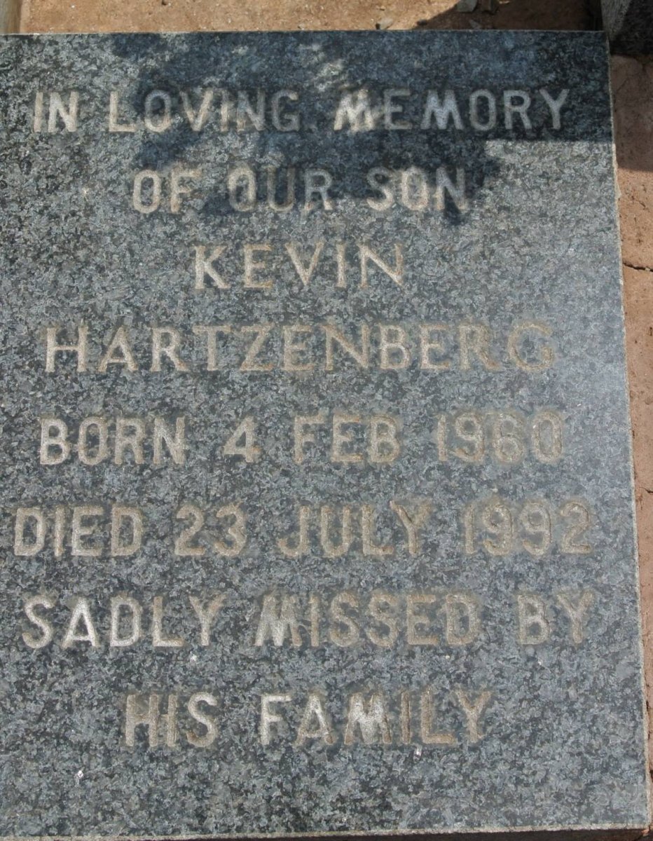 HARTZENBERG Kevin 1960-1992