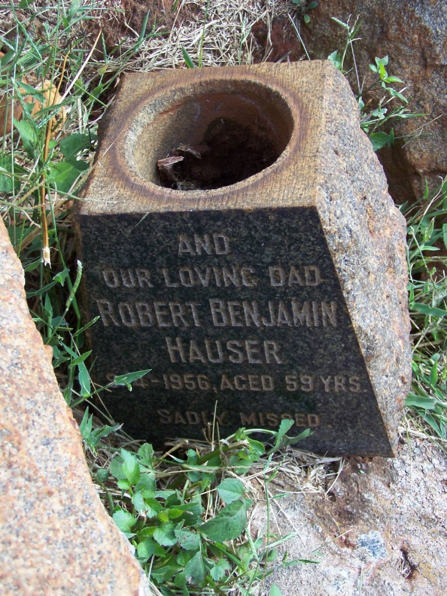 HAUSER Robert Benjamin -1956 &amp; Grace Maria STOPFORTH -1940