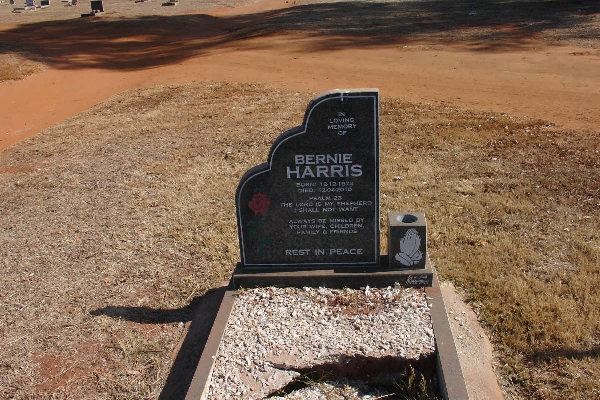 HARRIS Bernie 1972-2010