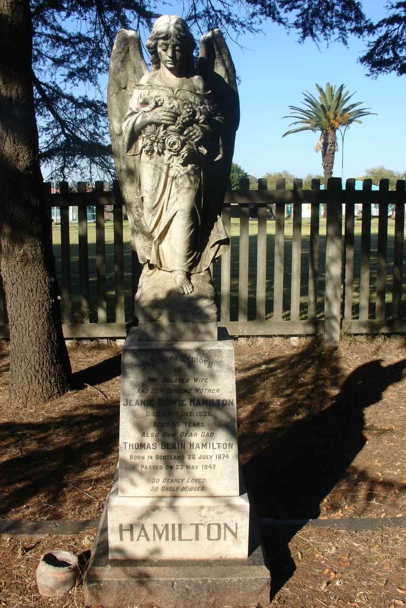 HAMILTON Thomas Blain 1874-1947 &amp; Jeanie ? -1939