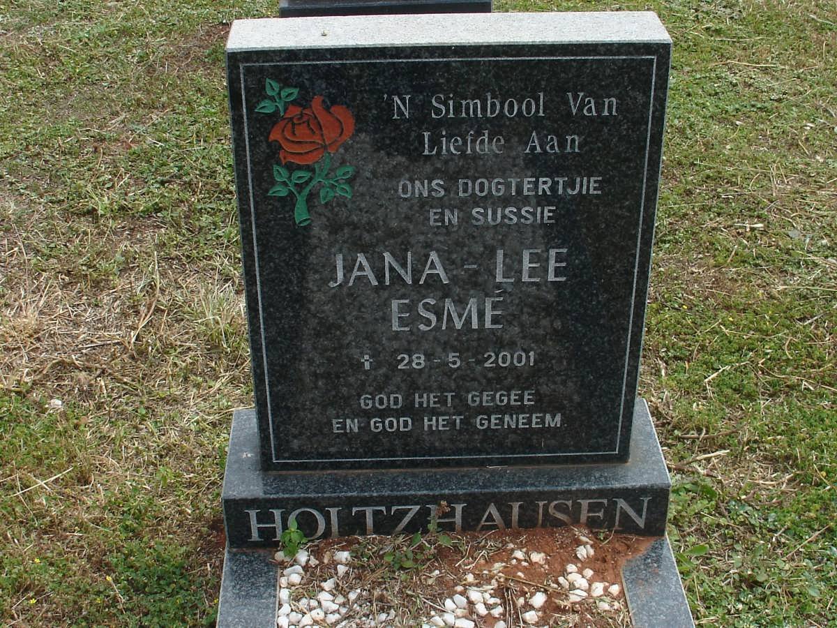 HOLTZHAUSEN Jana-Lee Esmé 2001