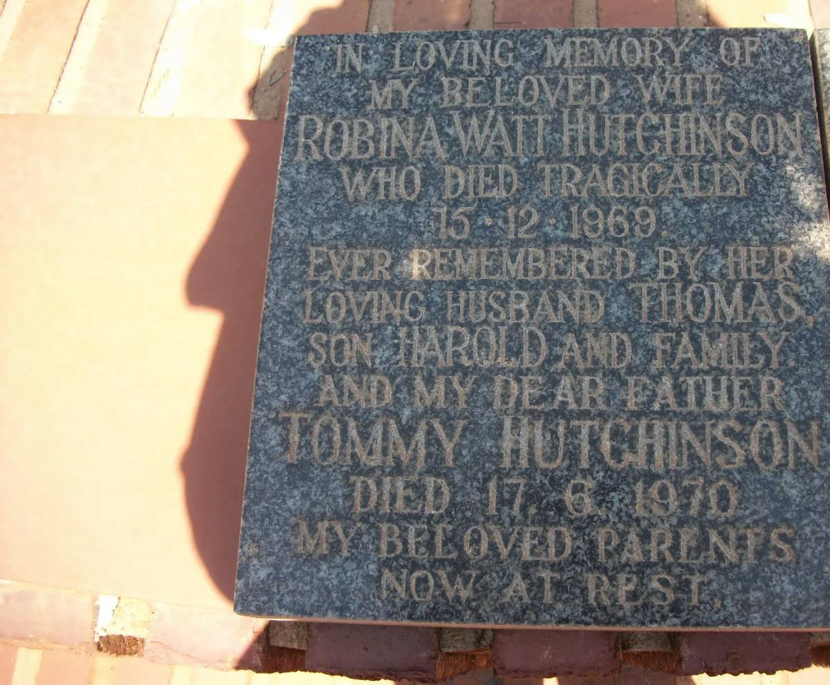 HUTCHINSON Tommy -1970 &amp; Robina Watt -1969