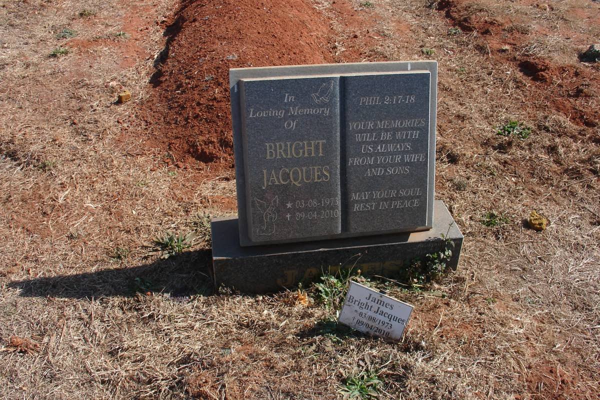 JAMES Bright Jacques 1973-2010